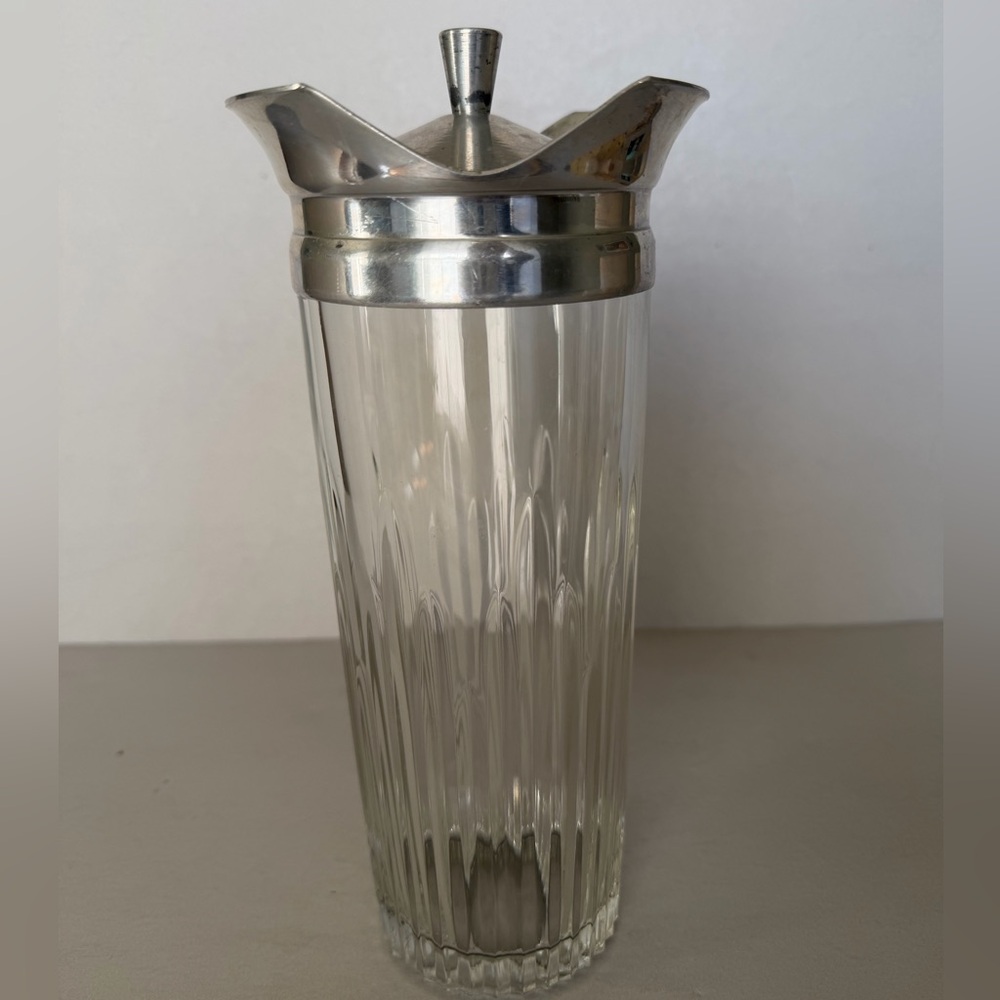 Indiana Glass - 1950’s Cocktail Shaker